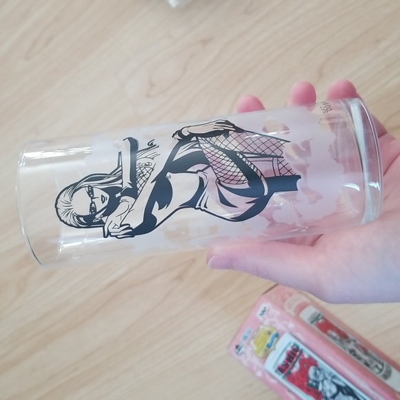 One piece glass set of 2 - Picture 4 of 5